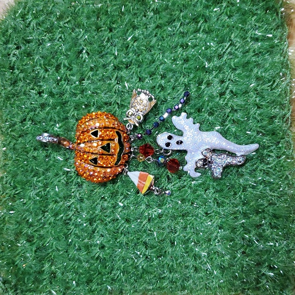 Kirks Folly Enchanted Collection Pumpkin Pendant - Picture 8 of 9